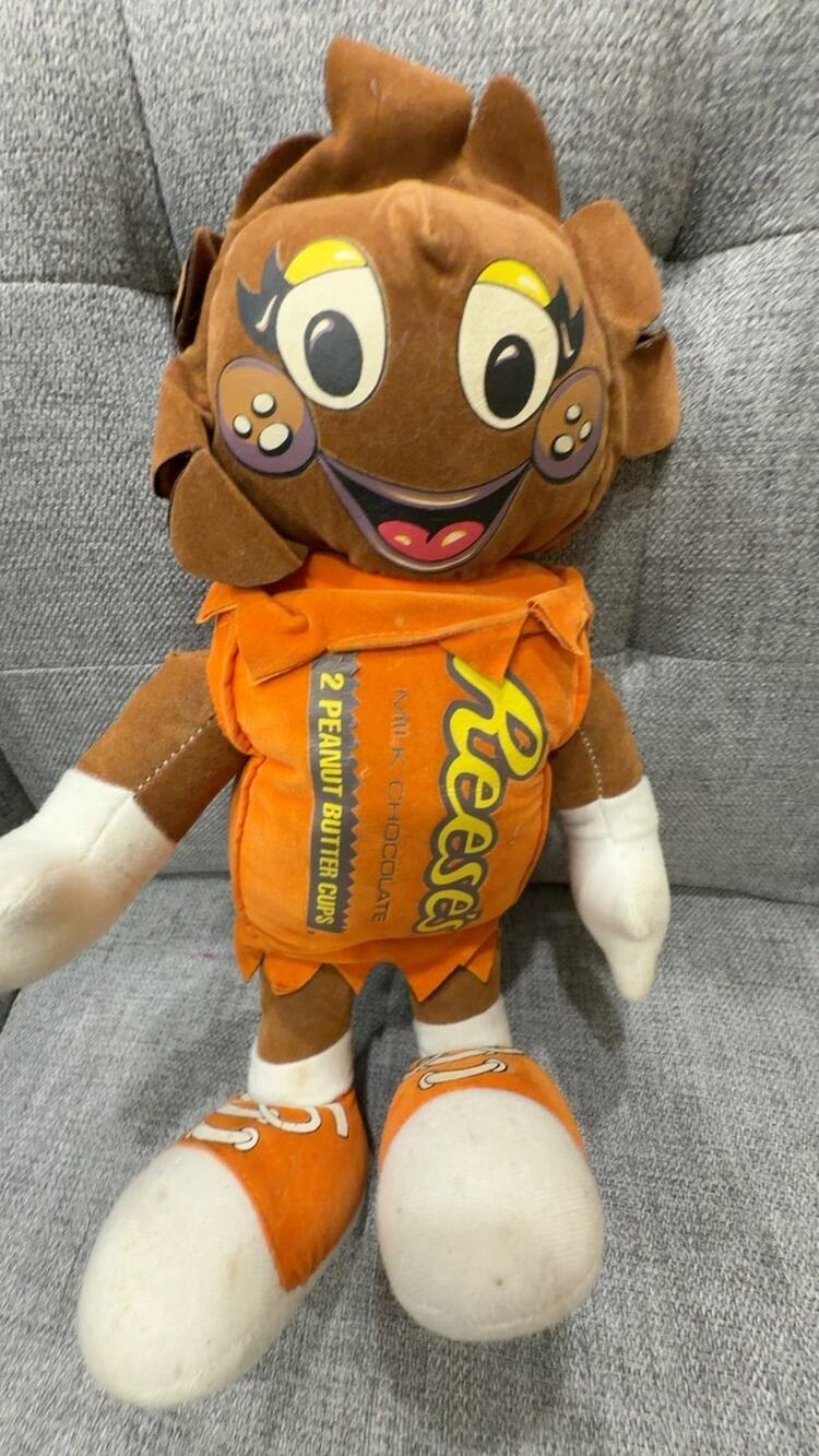 Hershey's Reese's Peanut Butter Cups Plush Doll 12-inch GIRL